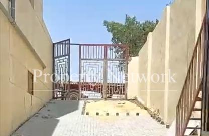 مخزن - استوديو - 1 حمام للايجار في القطامية - مدينة القاهرة الجديدة - القاهرة