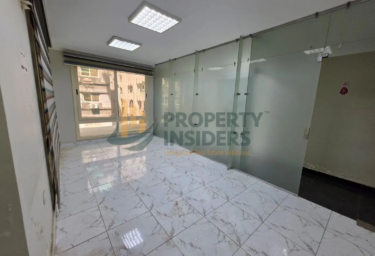 85601467 - Property Main Image