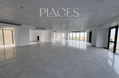 مساحات مكتبية - 3 غرف نوم - 2 حمامات للايجار في فى90 - شارع التسعين الشمالي - التجمع الخامس - مدينة القاهرة الجديدة - القاهرة