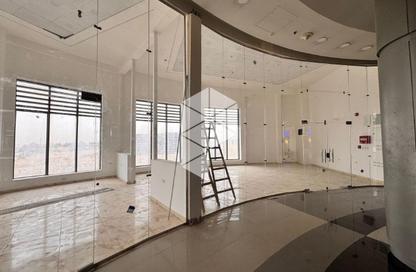 Shop - Studio - 2 Bathrooms for rent in Mirage City - The 1st Settlement - New Cairo City - Cairo