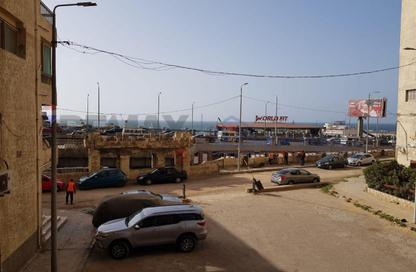 Apartment - 3 Bedrooms - 1 Bathroom for sale in Camp Chezar - Hay Wasat - Alexandria