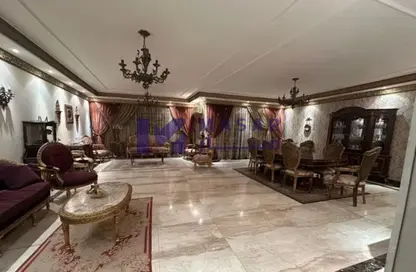 شقة - 3 غرف نوم - 2 حمامات للبيع في البنفسج 3 - البنفسج - مدينة القاهرة الجديدة - القاهرة