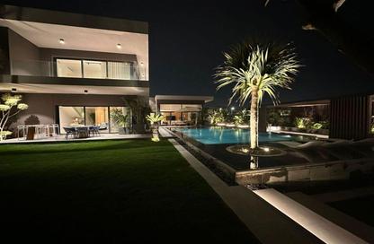 فيلا - 5 غرف نوم - 5 حمامات للبيع في سوان ليك غرب - كمبوندات 6 أكتوبر - مدينة 6 أكتوبر - الجيزة