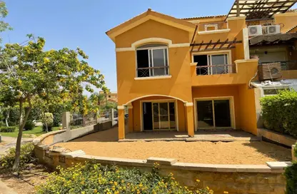 Villa - 3 Bedrooms - 4 Bathrooms for sale in Dyar Park - Ext North Inves Area - New Cairo City - Cairo