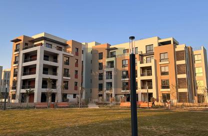 Apartment - 2 Bedrooms - 3 Bathrooms for sale in District 5 - 5th Settlement Compounds - The 5th Settlement - New Cairo City - Cairo