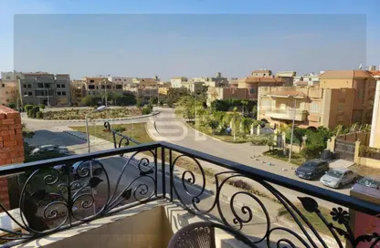Apartment - 4 Bedrooms - 2 Bathrooms for rent in Doctor Yassin Abdel Ghaffar St. - Area C - Ganoob El Acadimia - New Cairo City - Cairo Apartment - 4 Bedrooms - 2 Bathrooms for rent in Doctor Yassin Abdel Ghaffar St. - Area C - Ganoob El Acadimia - New Cairo City - Cairo