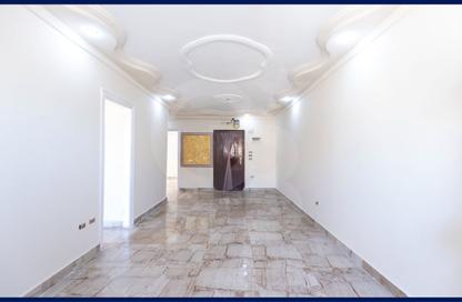 Apartment - 2 - 1 for sale in Medhat Seif Elyazal Khalifa St. - Cleopatra - Hay Sharq - Alexandria