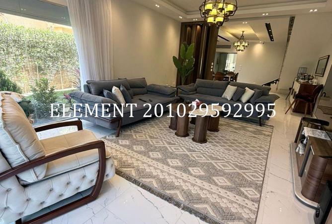 74028511 - Property Image 2