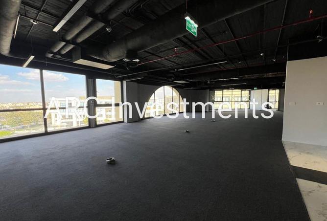 70104821 - صورة العقار 2