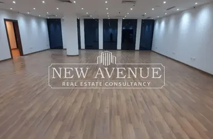 مساحات مكتبية - 4 غرف نوم - 1 حمام للايجار في ايستاون - كمبوندات التجمع الخامس - التجمع الخامس - مدينة القاهرة الجديدة - القاهرة