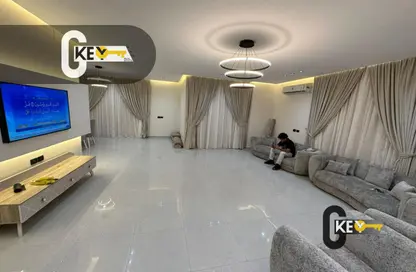 Apartment - 4 Bedrooms - 3 Bathrooms for rent in Abbas Al Akkad St. - 1st Zone - Nasr City - Cairo