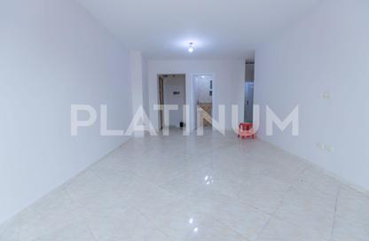 Apartment - 3 Bedrooms - 2 Bathrooms for rent in Mustafa Kamel - Hay Sharq - Alexandria Apartment - 3 Bedrooms - 2 Bathrooms for rent in Mustafa Kamel - Hay Sharq - Alexandria