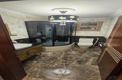 Apartment - 4 Bedrooms - 3 Bathrooms for sale in Al Arqam Ibn Abi Al Arqam St. - El Mearag City - Zahraa El Maadi - Hay El Maadi - Cairo
