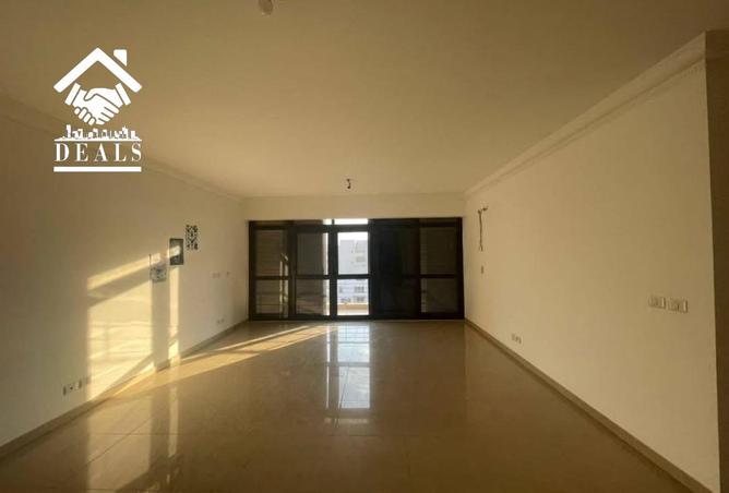 70633919 - صورة العقار 3