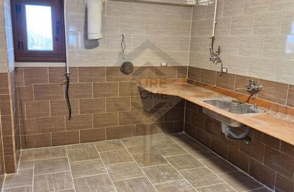 Apartment - 3 Bedrooms - 1 Bathroom for rent in Doctor Sayed Fahmy St. - Smouha - Hay Sharq - Alexandria