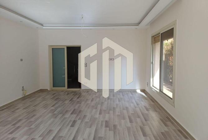 8475223 - Property Image 2