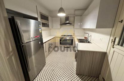 Apartment - 2 Bedrooms - 3 Bathrooms for rent in Al Malek El Fadl St. - Zamalek - Cairo