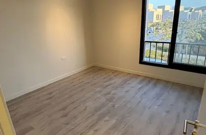 تاون هاوس - 3 غرف نوم - 4 حمامات للايجار في أو ويست - كمبوندات 6 أكتوبر - مدينة 6 أكتوبر - الجيزة