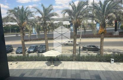 Office Space - Studio - 2 Bathrooms for rent in Lake View Residence - 5th Settlement Compounds - The 5th Settlement - New Cairo City - Cairo