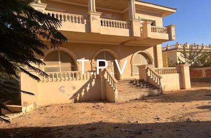 Villa - 7+ - 7+ for sale in Royal Maxim - 5th Settlement Compounds - The 5th Settlement - New Cairo City - Cairo