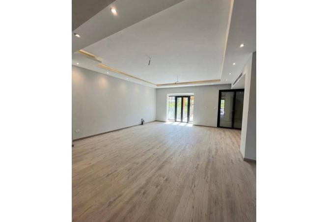 63880959 - Property Main Image