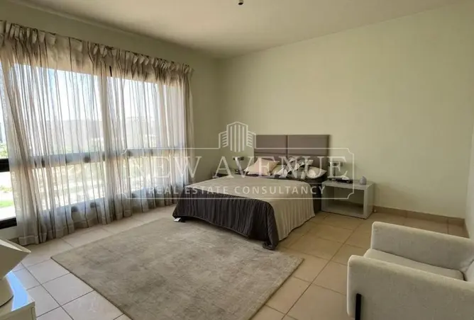112702233 - Property Image 2