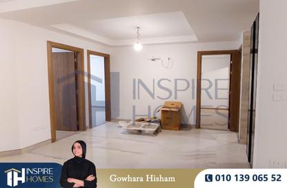 Apartment - 3 Bedrooms - 3 Bathrooms for rent in Sky line - Smouha - Hay Sharq - Alexandria