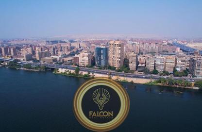 Apartment - 2 Bedrooms - 2 Bathrooms for sale in Cornish El Nile St. - Maadi - Hay El Maadi - Cairo