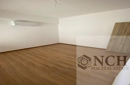 Apartment - 3 Bedrooms - 3 Bathrooms for sale in Moon Residences - Fifth Square - The 5th Settlement - New Cairo City - Cairo