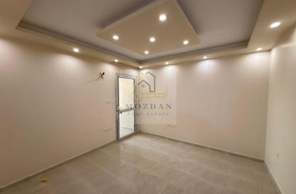 Office Space - Studio - 2 Bathrooms for rent in Grand Plaza Tower - Zahraa El Maadi - Hay El Maadi - Cairo