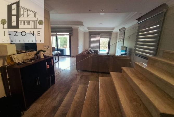 73232749 - Property Image 2