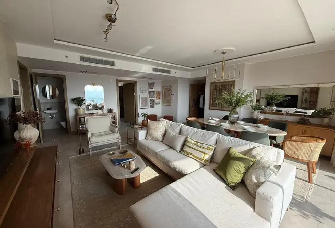 3-bedroom apartment 165 m² for sale in Zed West