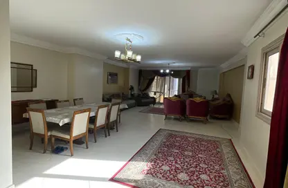 Apartment - 3 Bedrooms - 2 Bathrooms for rent in Shaarawy St. - Laurent - Hay Sharq - Alexandria