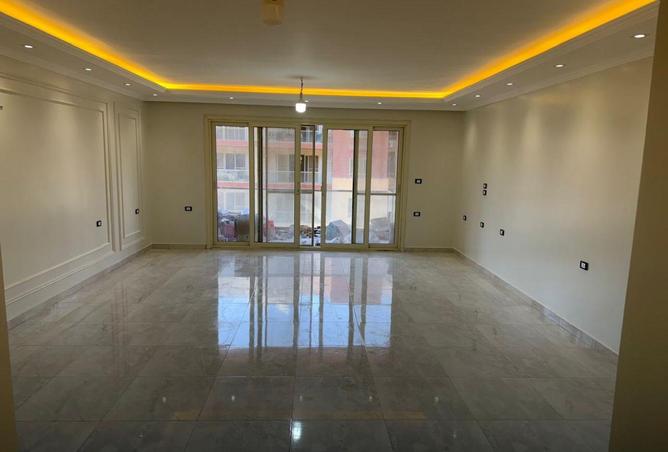 56007671 - Property Main Image