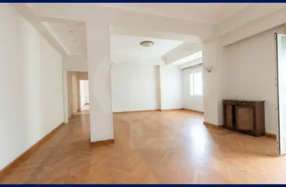 Apartment - 5 Bedrooms - 3 Bathrooms for sale in Sant Giyn St. - Kafr Abdo - Roushdy - Hay Sharq - Alexandria