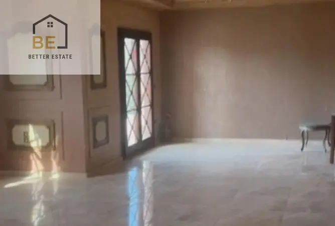 83128009 - Property Image 3
