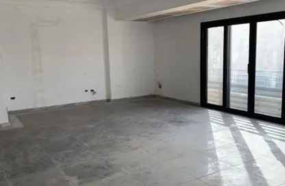 Apartment - 3 Bedrooms - 3 Bathrooms for sale in West Arabella - 5th Settlement Compounds - The 5th Settlement - New Cairo City - Cairo