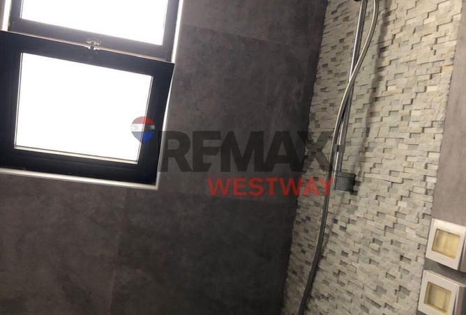 8585031 - Property Image 3