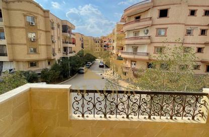Apartment - 3 Bedrooms - 2 Bathrooms for rent in Street 31 - 11th District - Sheikh Zayed City - Giza