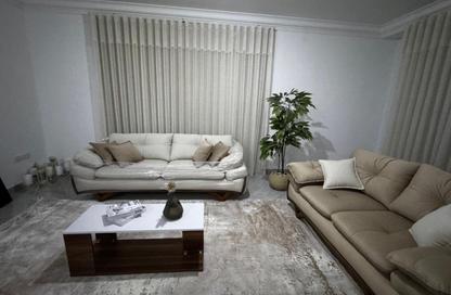 Apartment - 3 Bedrooms - 2 Bathrooms for rent in Ganoob El Acadimia - New Cairo City - Cairo