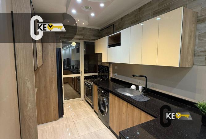 70098701 - Property Image 2