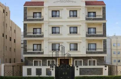 Apartment - 3 Bedrooms - 2 Bathrooms for sale in North Teseen St. - The 5th Settlement - New Cairo City - Cairo