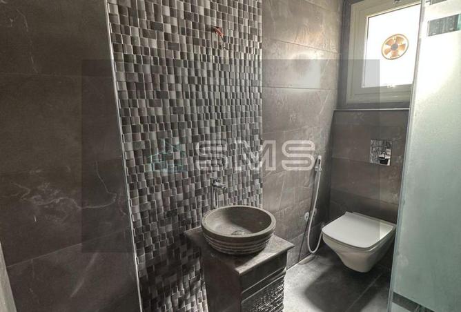 8652513 - Property Image 2