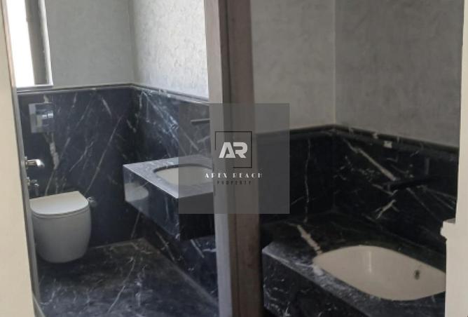 8615546 - Property Image 3