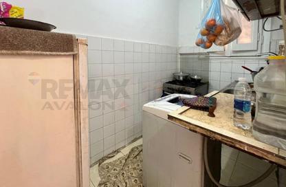 Apartment - 2 Bedrooms - 1 Bathroom for sale in Sporting - Hay Sharq - Alexandria
