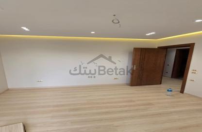 Apartment - 3 Bedrooms - 3 Bathrooms for rent in Hyde Park - New Cairo City - Cairo