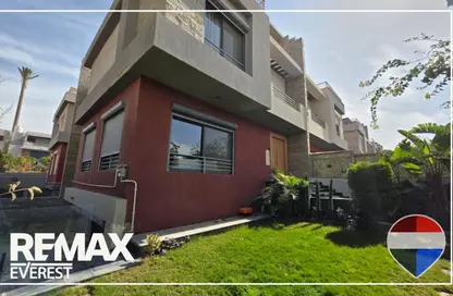 فيلا - 4 غرف نوم - 4 حمامات للايجار في الريم ريزيدنس - محور 26 يوليو - مدينة 6 أكتوبر - الجيزة