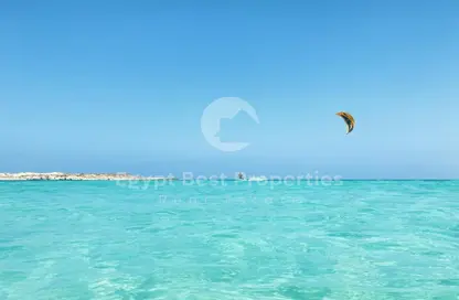 فيلا - 6 غرف نوم - 6 حمامات للبيع في مراسي - سيدي عبد الرحمن - الساحل الشمالي فيلا - 6 غرف نوم - 6 حمامات للبيع في مراسي - سيدي عبد الرحمن - الساحل الشمالي