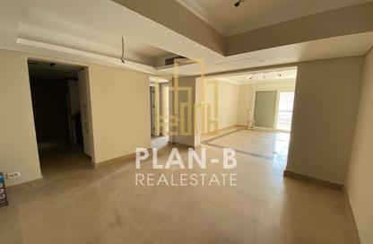 Apartment - 1 - 2 for sale in New Giza - Cairo Alexandria Desert Road - 6 October City - Giza