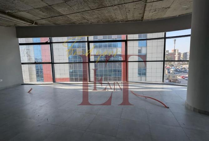 2P4DiXVgjU8 - Property Image 3